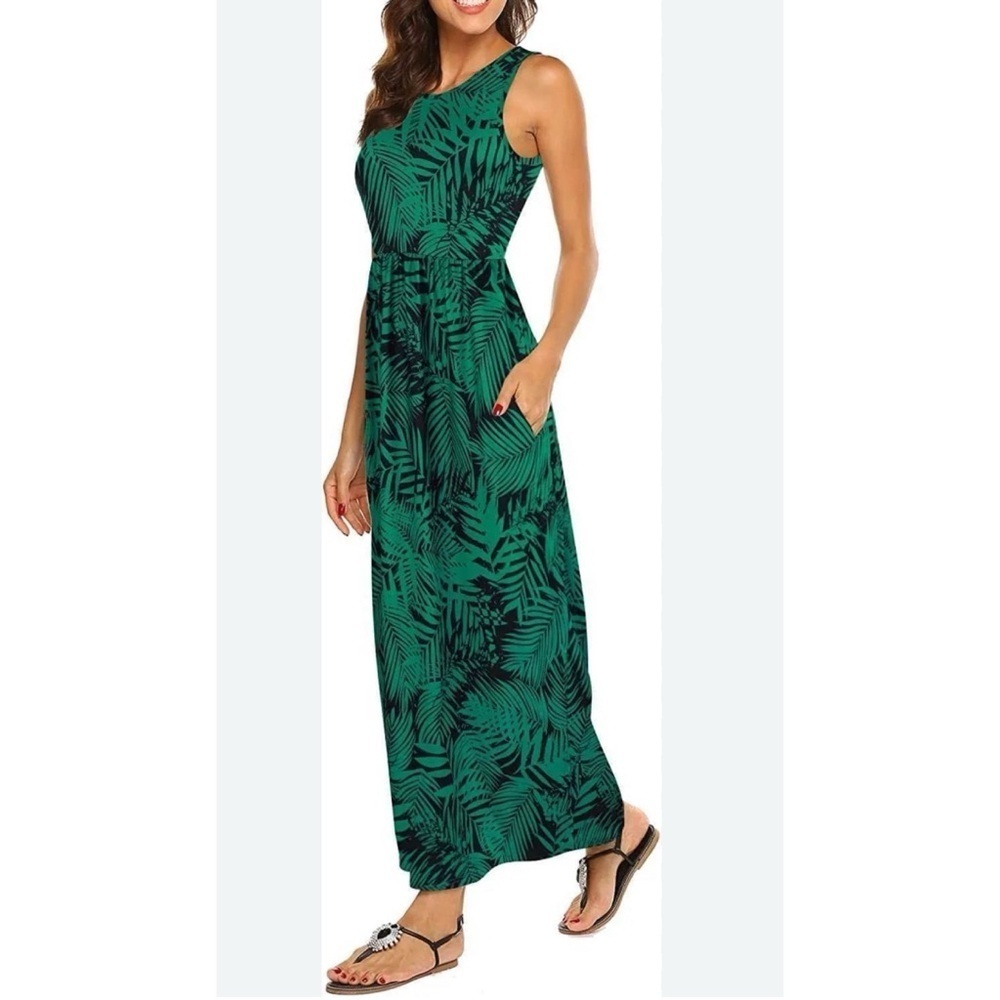 Green Halter Neck Sleeveless Sundress